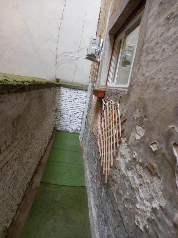 Liszt Ferenc Square Studio Apartment Budapest Kültér fotó